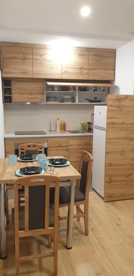 R-Residency Ll Apartment บันยาลูกา ภายนอก รูปภาพ